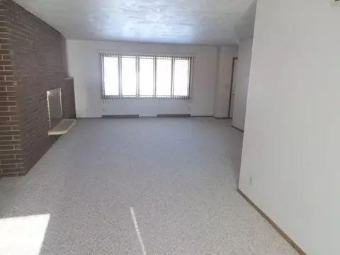 2375 Robin, Freeport, IL 61032 photo 5