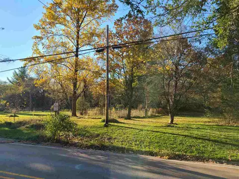3349 Mill Rd, Cherry Valley, IL 61016 photo 2