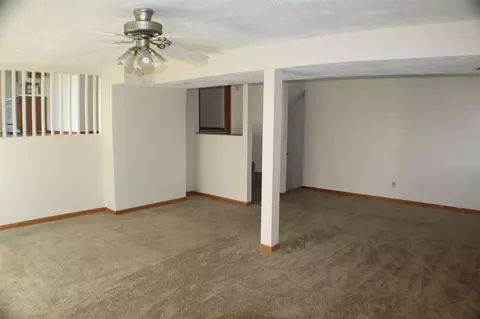 6673 Meadowbrook St, Roscoe, IL 61073 photo 8