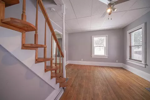 223 E 6th St, Pecatonica, IL 61063 photo 17
