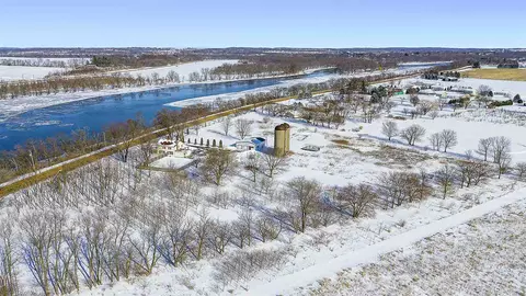 6773 N River Rd, Byron, IL 61010 photo 39