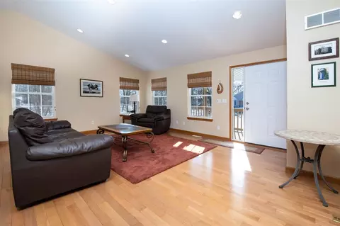 716 Heathcliff Ct, Lake Summerset, IL 61019 photo 7