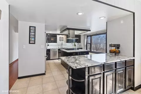 6904 Rockton Rd, Roscoe, IL 61073 photo 10