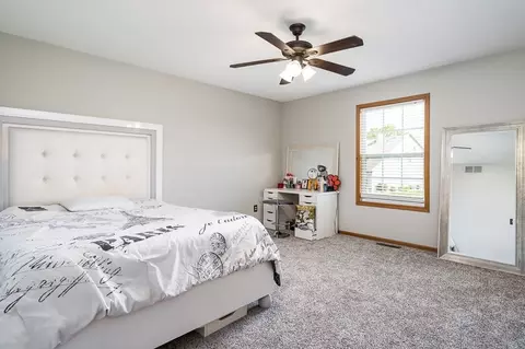 725 Hampton Dr, Byron, IL 61010 photo 18