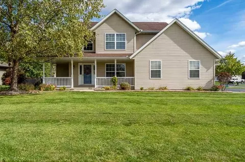 725 Hampton Dr, Byron, IL 61010 photo 1