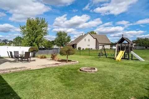 725 Hampton Dr, Byron, IL 61010 photo 24