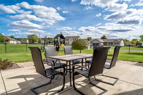 725 Hampton Dr, Byron, IL 61010 photo 23