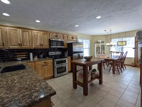 414 Lockwood, Lake Summerset, IL 61019 photo 5