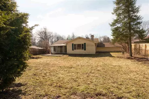 4820 Mohawk Rd, Rockford, IL 61107 photo 3