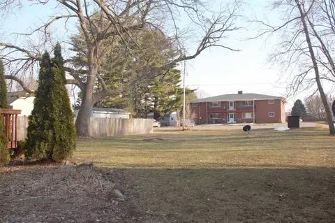 914 W 2nd St, Byron, IL 61010 photo 23