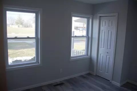914 W 2nd St, Byron, IL 61010 photo 13