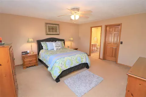 809 Gregory Way, Winnebago, IL 61088 photo 16