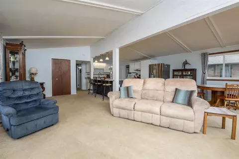 1542 Pier Dr, Lake Summerset, IL 61019 photo 6