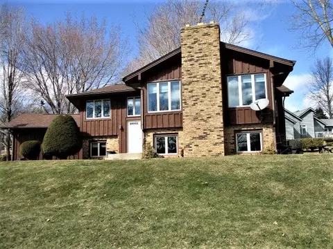 890 Noble Ct, Lake Summerset, IL 61019 photo 1