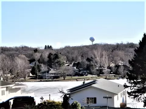 890 Noble Ct, Lake Summerset, IL 61019 photo 2