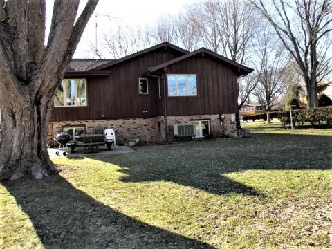 890 Noble Ct, Lake Summerset, IL 61019 photo 6