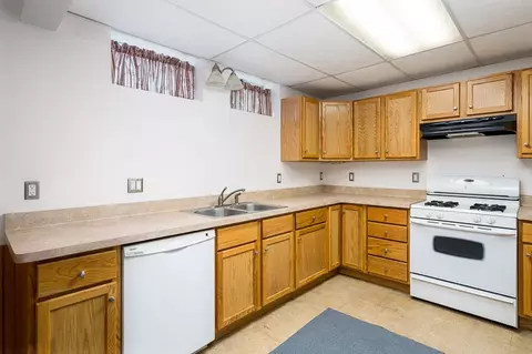 11172 Main St, Roscoe, IL 61073 photo 31