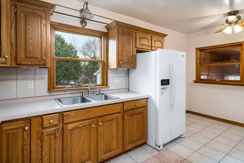 11172 Main St, Roscoe, IL 61073 photo 16