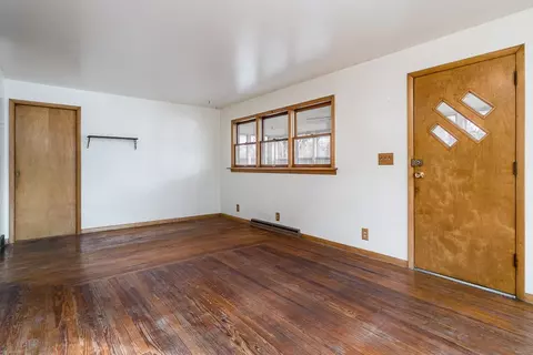 11172 Main St, Roscoe, IL 61073 photo 12