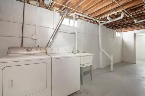 401 E 4th St, Byron, IL 61010 photo 22