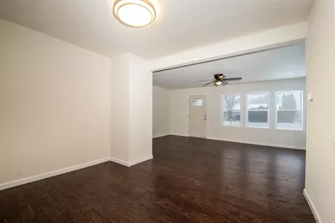 401 E 4th St, Byron, IL 61010 photo 6