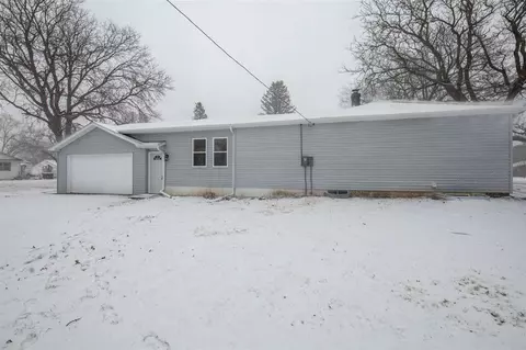 401 E 4th St, Byron, IL 61010 photo 24