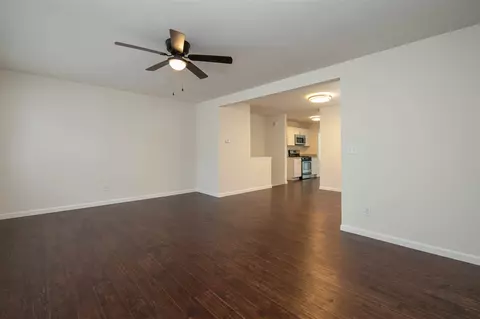 401 E 4th St, Byron, IL 61010 photo 3