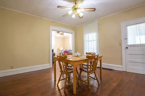 6184 Elevator Rd, Roscoe, IL 61073 photo 10