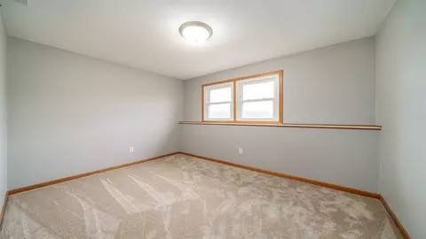 817 N River Dr, Byron, IL 61010 photo 17