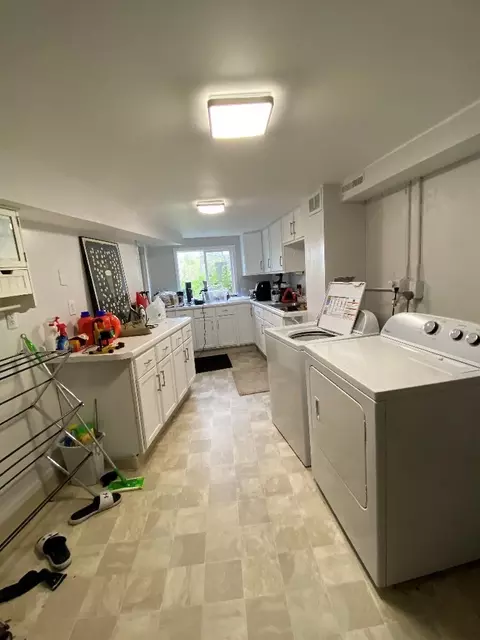 6877 W Gate Rd, Roscoe, IL 61073 photo 10