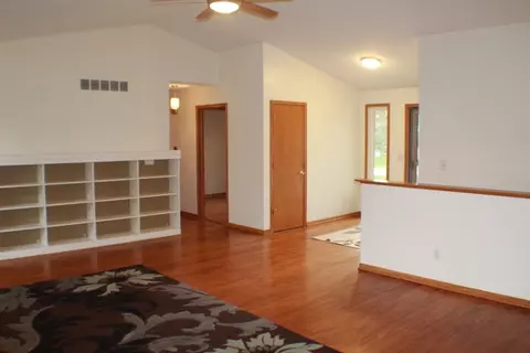 3915 S Mill St, Cherry Valley, IL 61016 photo 6