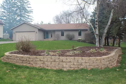 3915 S Mill St, Cherry Valley, IL 61016 photo 2