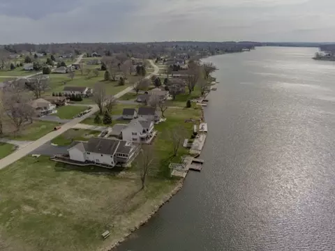 834 Breckenboro, Lake Summerset, IL 61019 photo 36