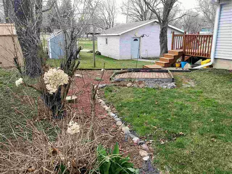 506 Main St, Leaf River, IL 61047 photo 15