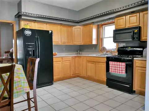 506 Main St, Leaf River, IL 61047 photo 27