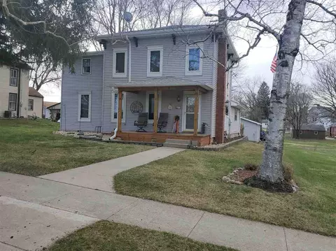 506 Main St, Leaf River, IL 61047 photo 1