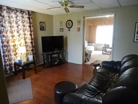 810 E Pleasant, Freeport, IL 61032 photo 7