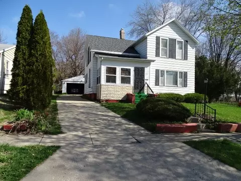 810 E Pleasant, Freeport, IL 61032 photo 1
