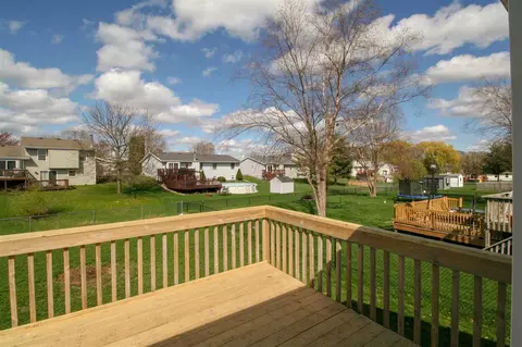 923 Quill Dr, Roscoe, IL 61073 photo 14
