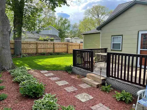 213 E 4th St, Pecatonica, IL 61063 photo 31