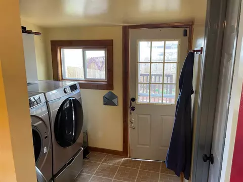 213 E 4th St, Pecatonica, IL 61063 photo 18