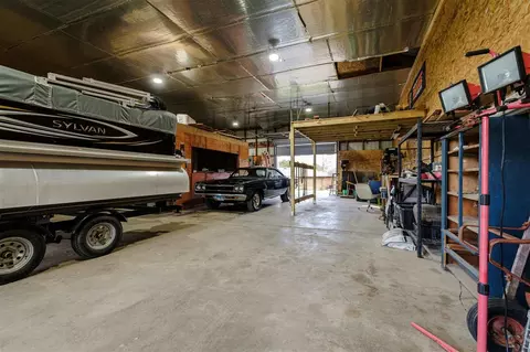 608 N 2nd St, Holcomb, IL 61043 photo 37
