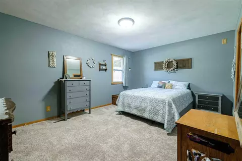 608 N 2nd St, Holcomb, IL 61043 photo 22