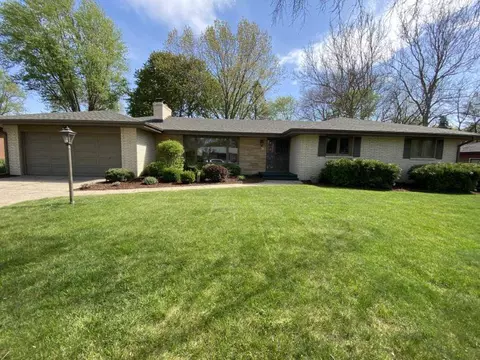 4129 Cushman Rd, Rockford, IL 61114 photo 1