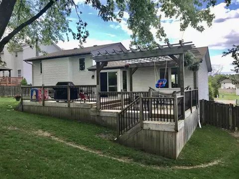 948 Thickett Trl, Roscoe, IL 61073 photo 27