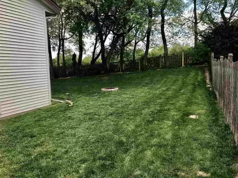 948 Thickett Trl, Roscoe, IL 61073 photo 29