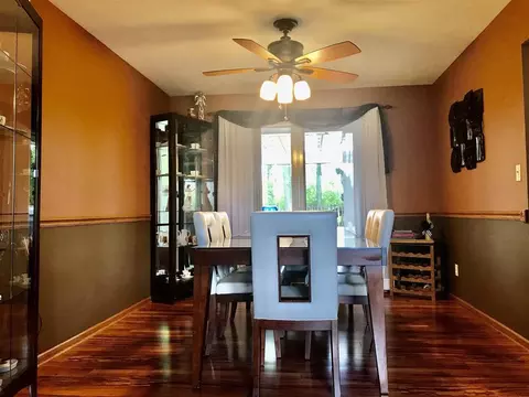 948 Thickett Trl, Roscoe, IL 61073 photo 8