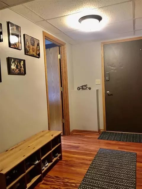 948 Thickett Trl, Roscoe, IL 61073 photo 14