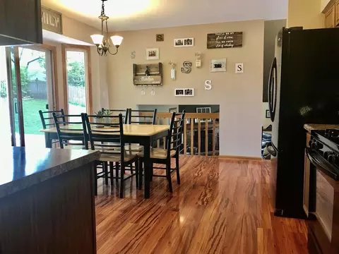 948 Thickett Trl, Roscoe, IL 61073 photo 10