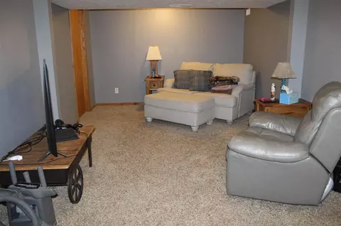 741 Ballymore Rd, Roscoe, IL 61073 photo 27